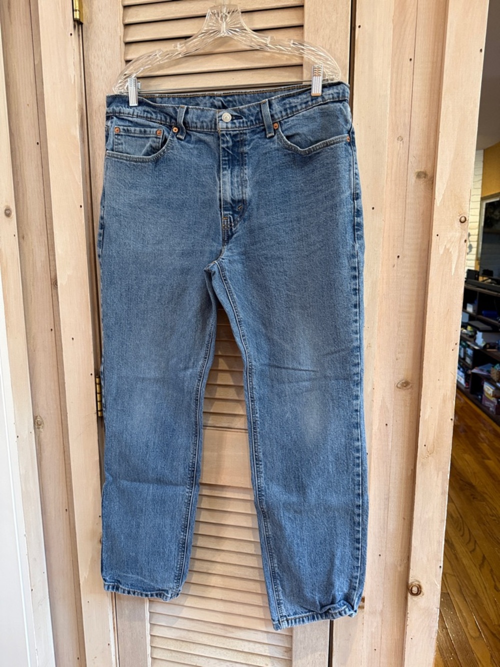 Levi's 541 Men's Athletic Taper Medium Wash Blue Denim Jeans 38x32